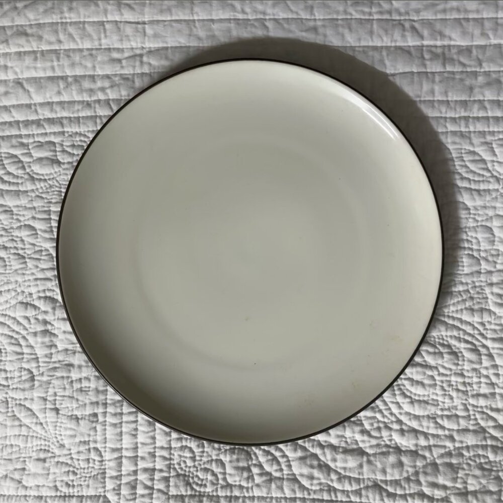 Noritake Colorwave Chocolate 12" Round Platter BRAND NEW IN BOX